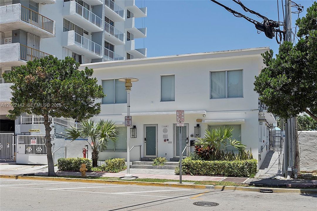 For Sale: $3,950,000 (0 beds, 0 baths, 4779 Square Feet)