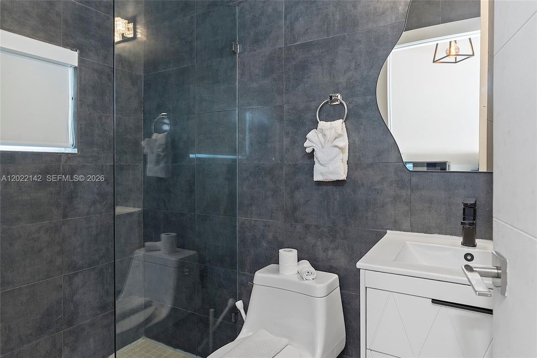 For Sale: $3,950,000 (0 beds, 0 baths, 4779 Square Feet)
