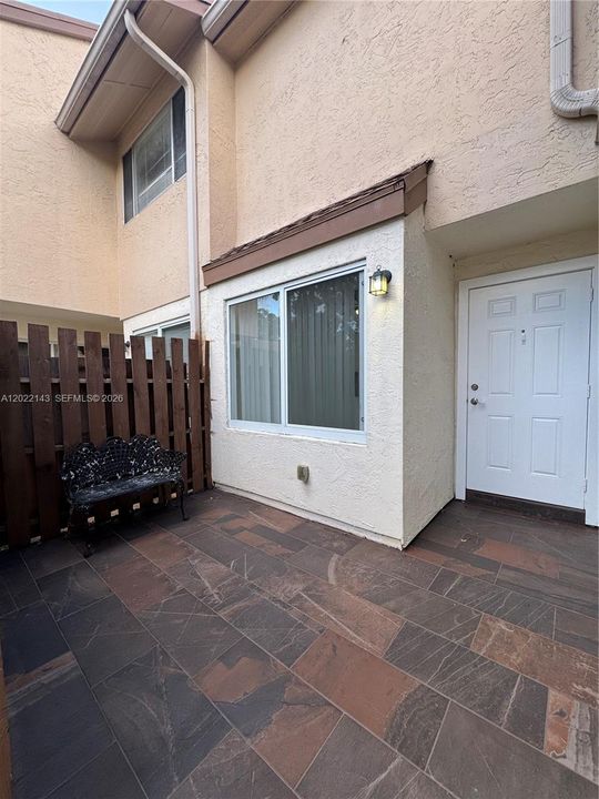 Active With Contract: $2,850 (3 beds, 2 baths, 1770 Square Feet)