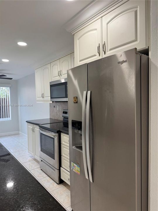 Active With Contract: $2,850 (3 beds, 2 baths, 1770 Square Feet)