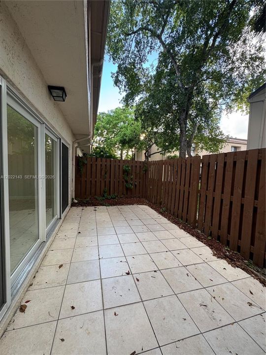 Active With Contract: $2,850 (3 beds, 2 baths, 1770 Square Feet)