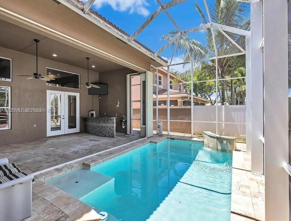 Active With Contract: $750,000 (4 beds, 3 baths, 2422 Square Feet)