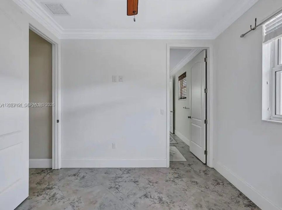Active With Contract: $750,000 (4 beds, 3 baths, 2422 Square Feet)