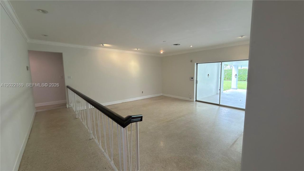 For Rent: $9,500 (4 beds, 2 baths, 1714 Square Feet)