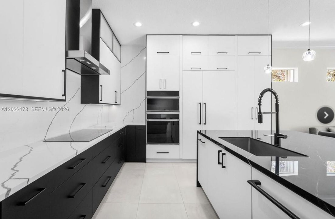 В аренду: $7,200 (4 спален, 3 ванн, 2665 Квадратных фут)