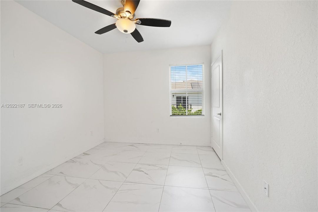 For Sale: $399,315 (4 beds, 3 baths, 1757 Square Feet)