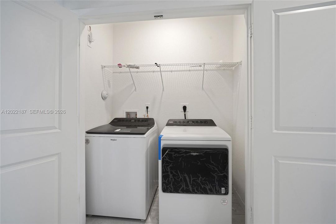 For Sale: $399,315 (4 beds, 3 baths, 1757 Square Feet)