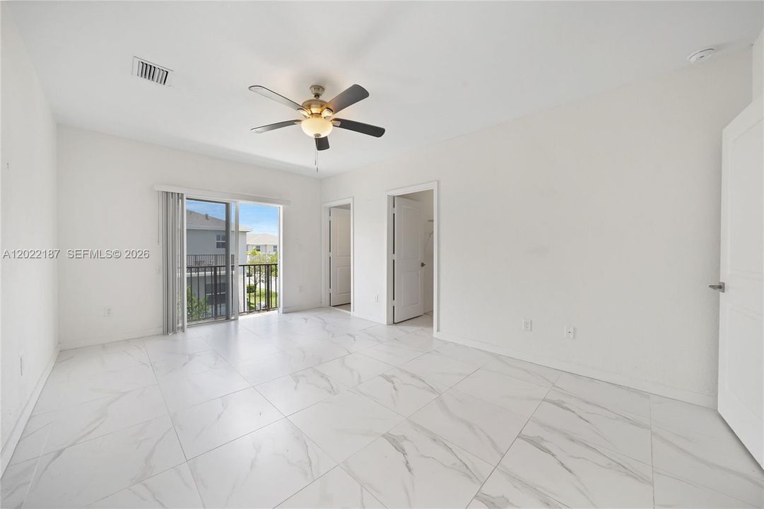 For Sale: $399,315 (4 beds, 3 baths, 1757 Square Feet)