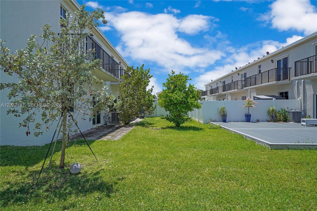 For Sale: $399,315 (4 beds, 3 baths, 1757 Square Feet)