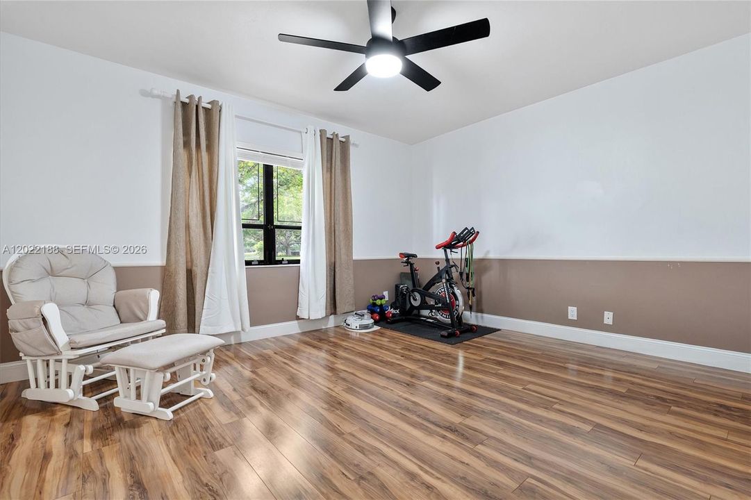For Sale: $899,000 (4 beds, 2 baths, 2401 Square Feet)