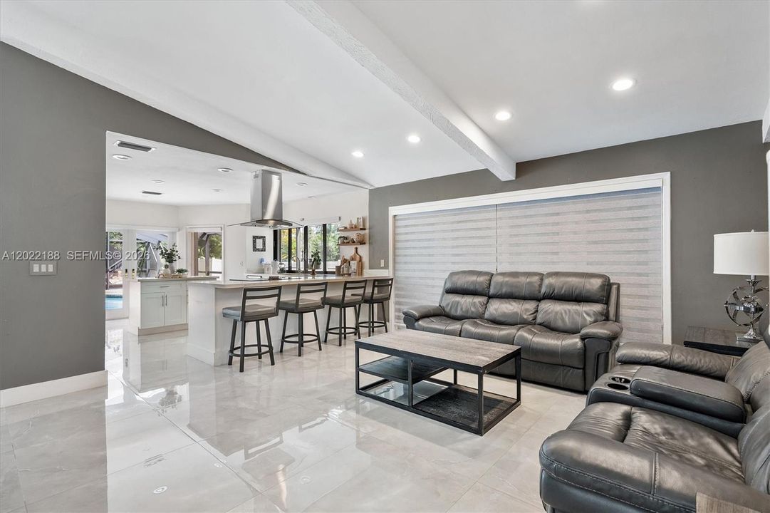 For Sale: $899,000 (4 beds, 2 baths, 2401 Square Feet)