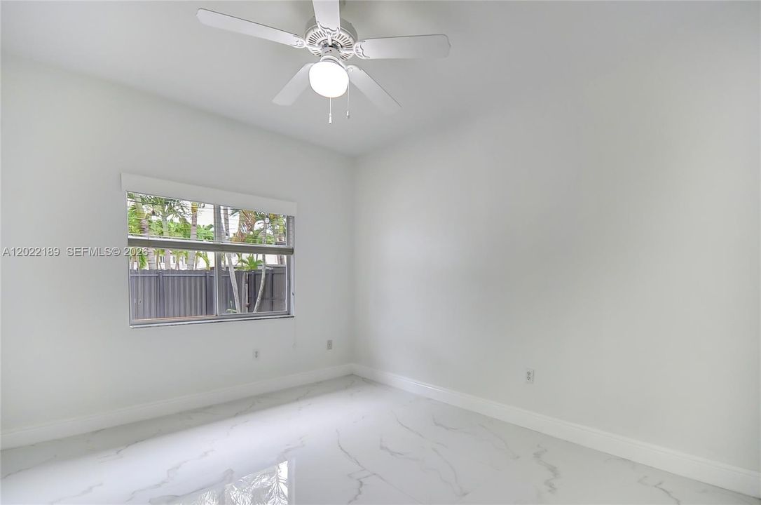 En Renta: $3,599 (3 camas, 2 baños, 1681 Pies cuadrados)