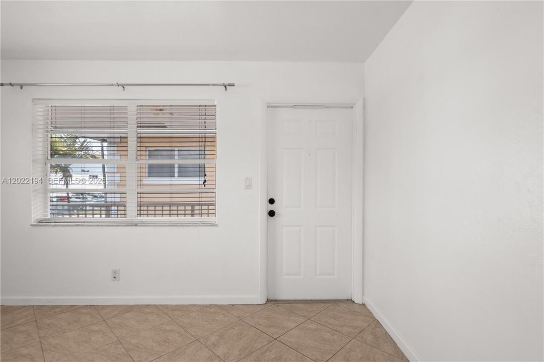 For Sale: $139,200 (1 beds, 1 baths, 600 Square Feet)