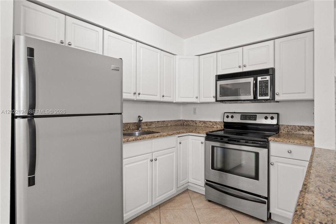 For Sale: $139,200 (1 beds, 1 baths, 600 Square Feet)
