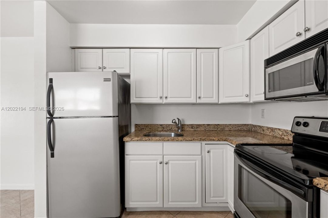 For Sale: $139,200 (1 beds, 1 baths, 600 Square Feet)
