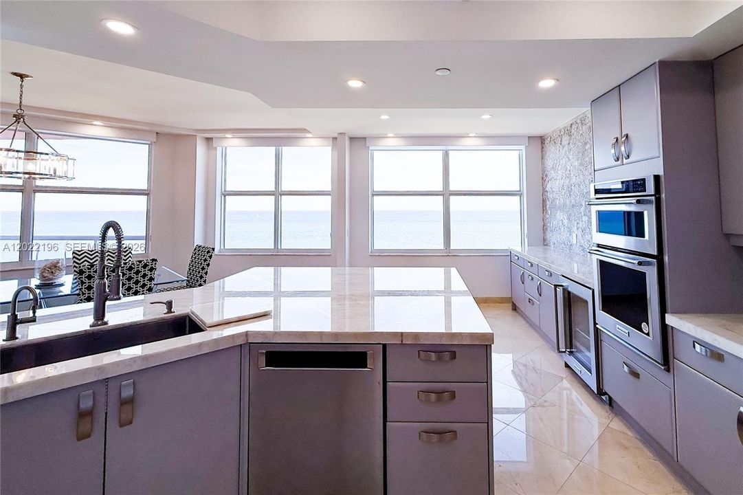 For Rent: $10,500 (3 beds, 2 baths, 2623 Square Feet)