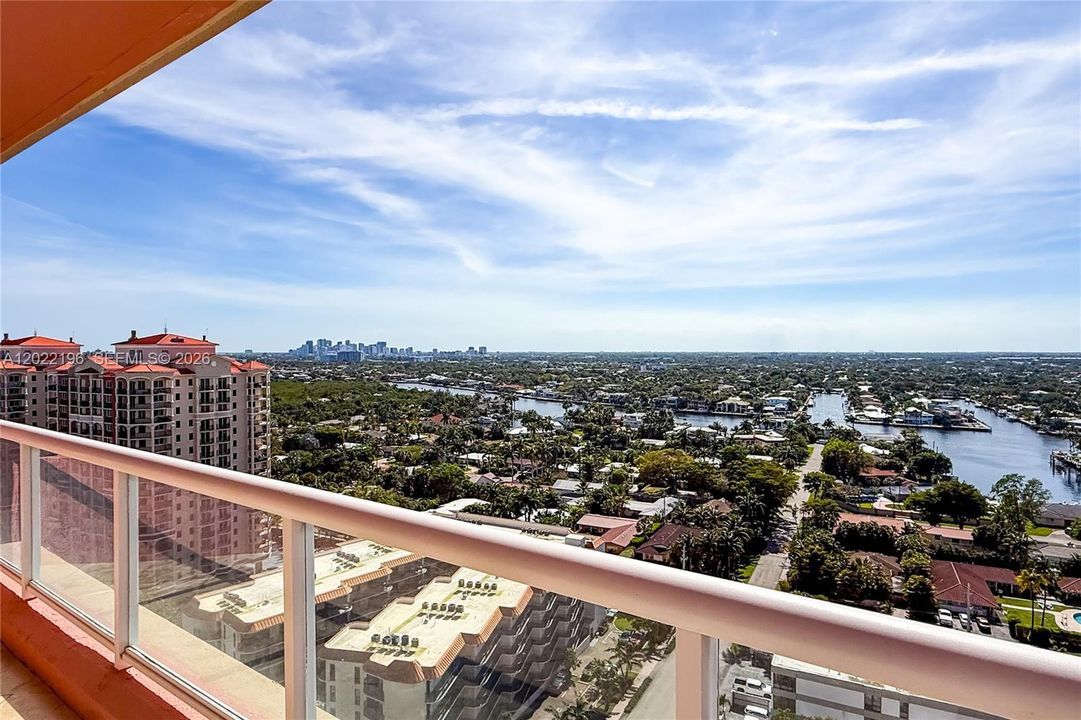 For Rent: $10,500 (3 beds, 2 baths, 2623 Square Feet)
