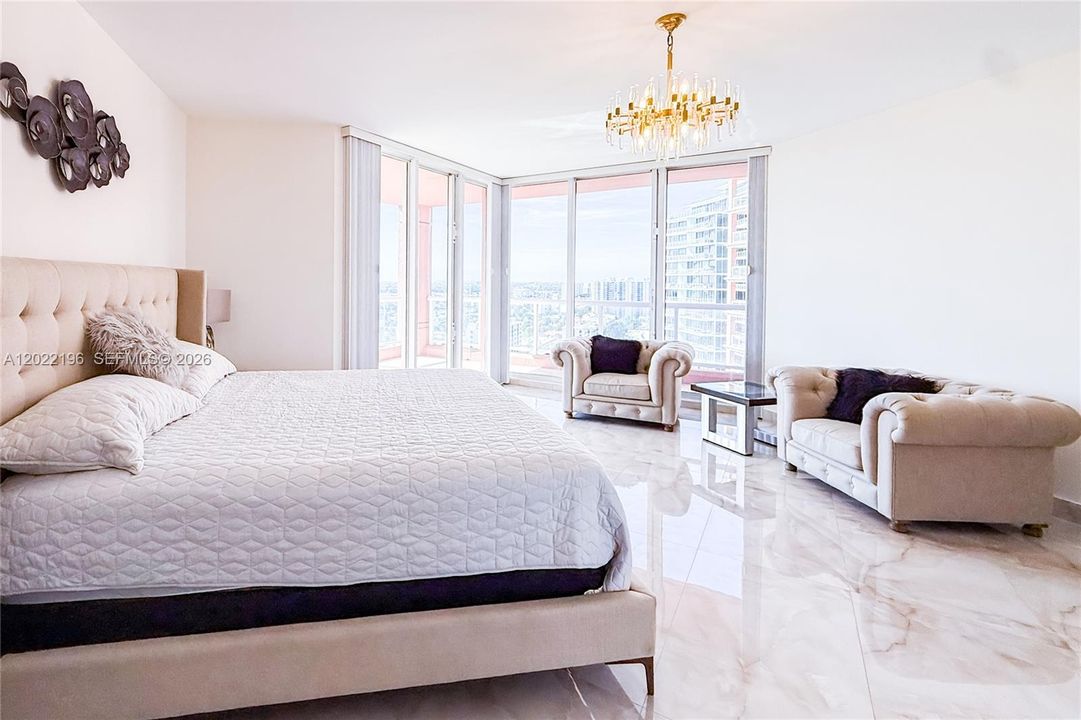For Rent: $10,500 (3 beds, 2 baths, 2623 Square Feet)