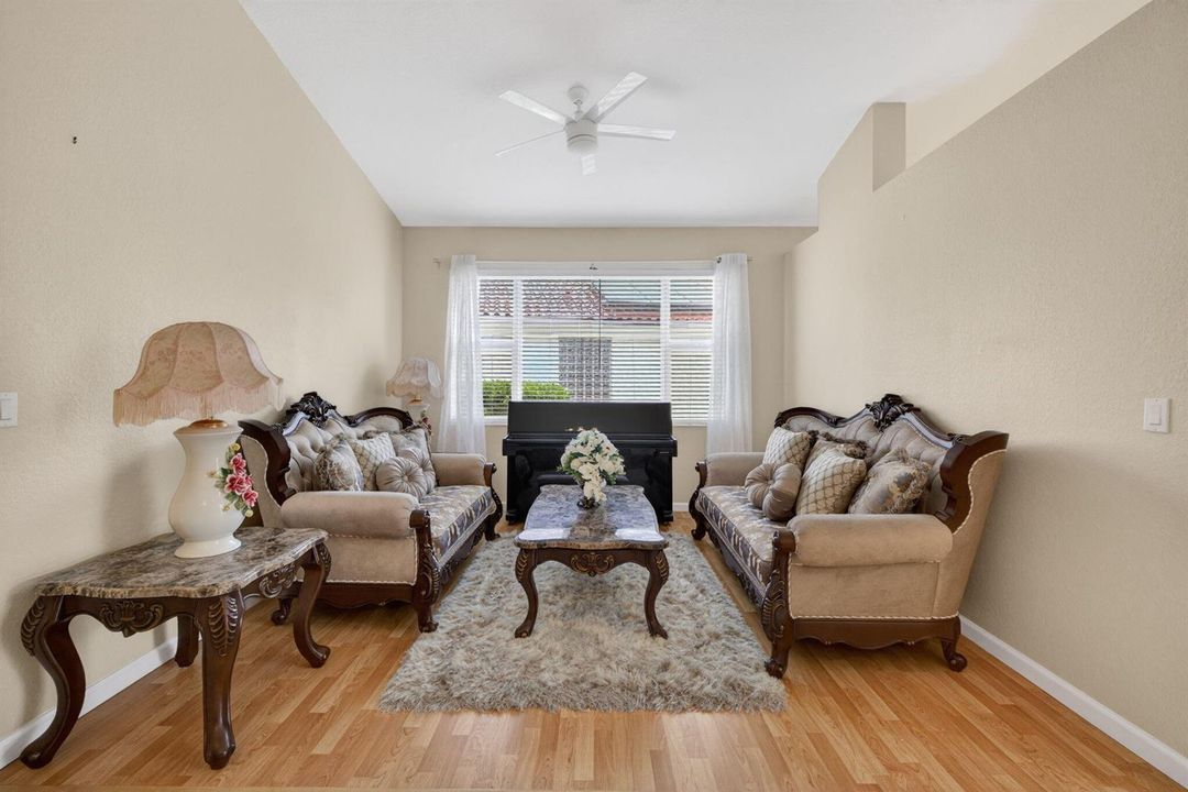 14-web-or-mls-3A5A5634