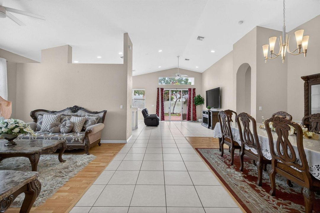 10-web-or-mls-3A5A5614