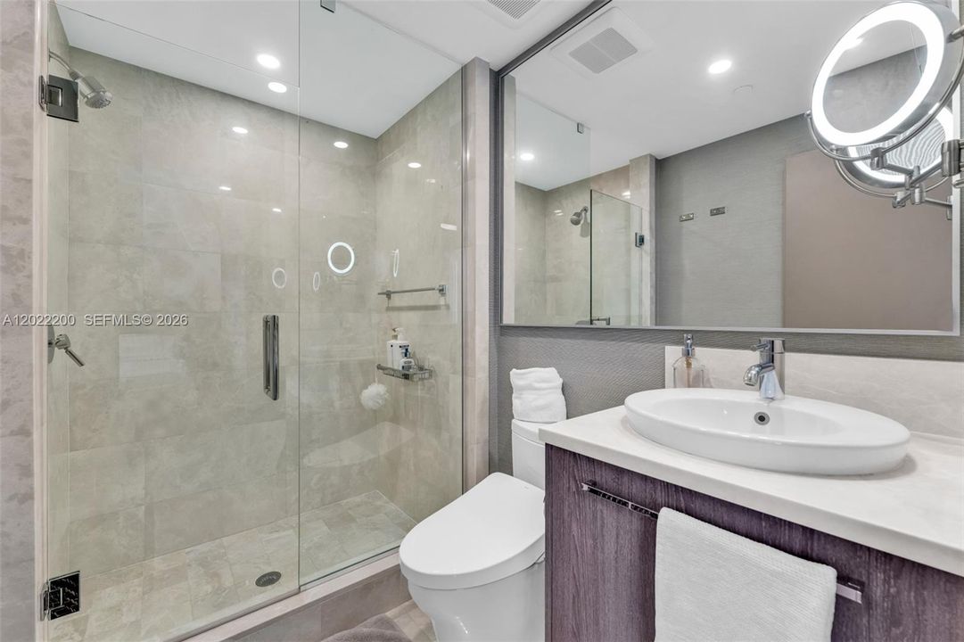 For Sale: $3,700,000 (4 beds, 4 baths, 2485 Square Feet)