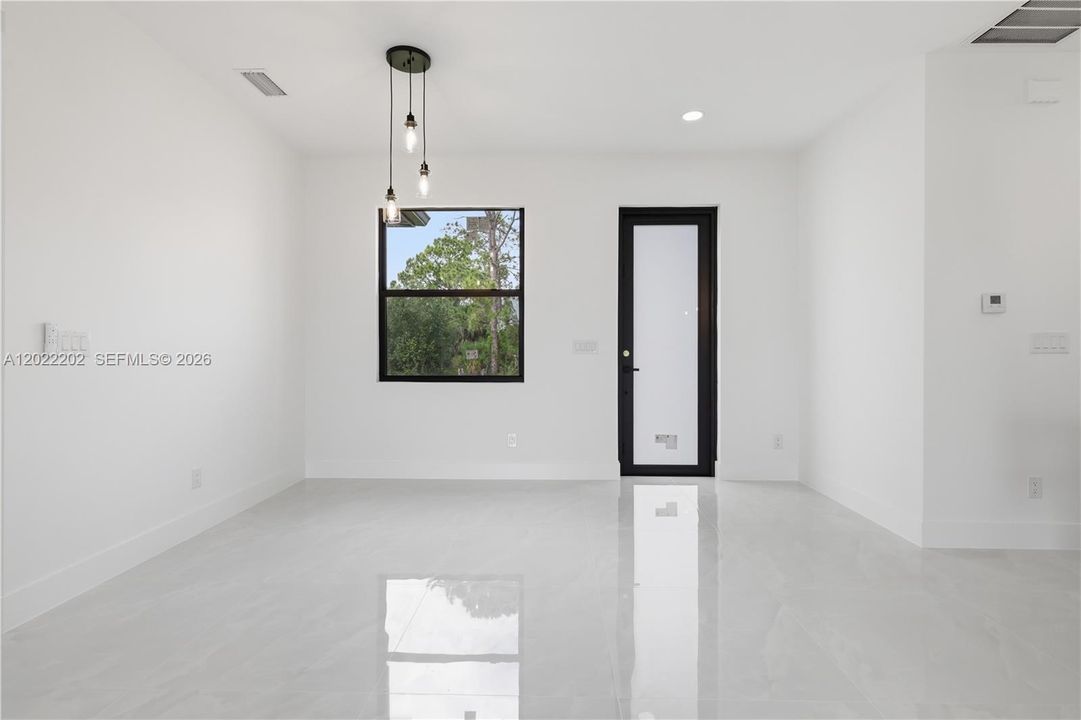En Venta: $324,990 (3 camas, 2 baños, 0 Pies cuadrados)
