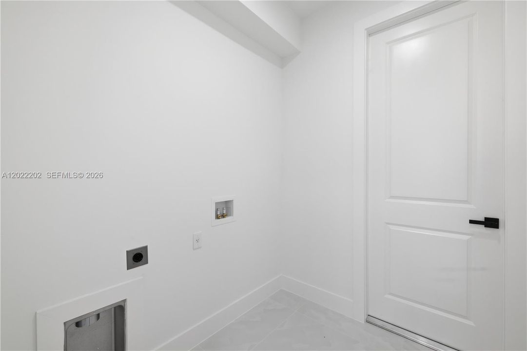 En Venta: $324,990 (3 camas, 2 baños, 0 Pies cuadrados)