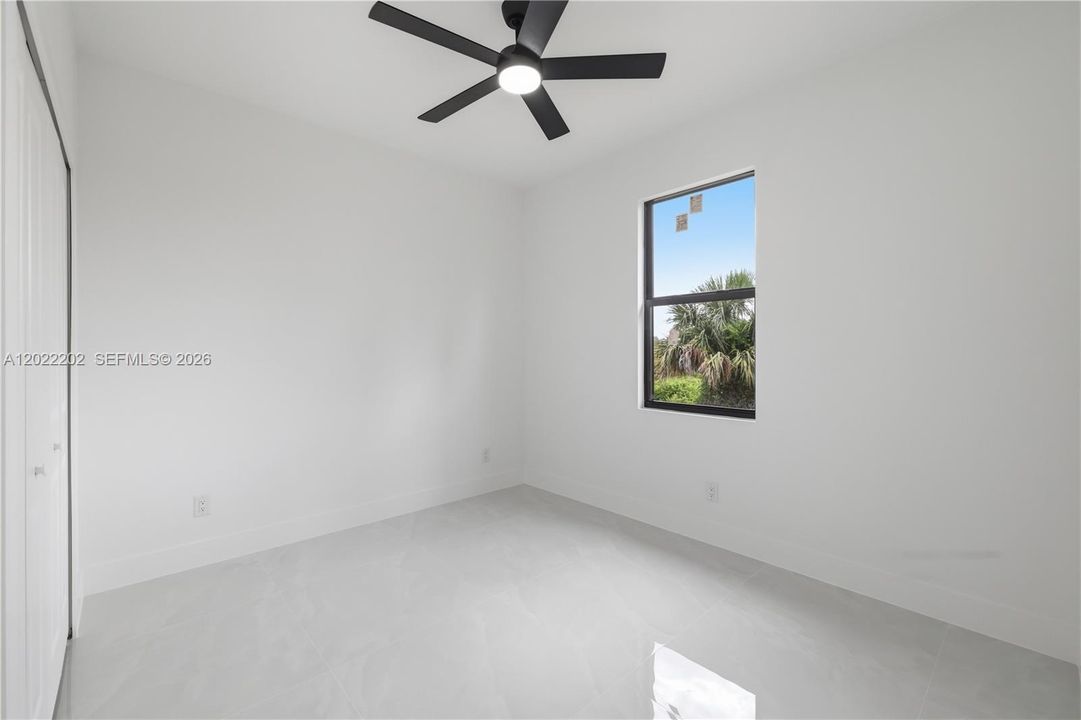 En Venta: $324,990 (3 camas, 2 baños, 0 Pies cuadrados)