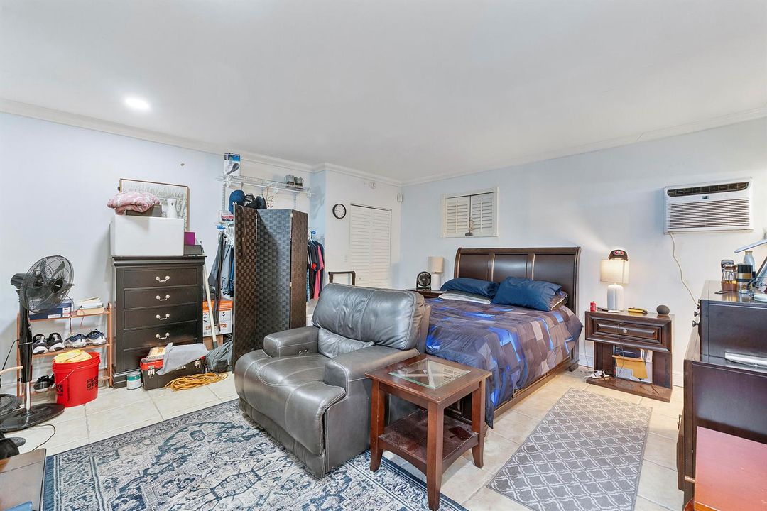 413 Sw 11th St_038