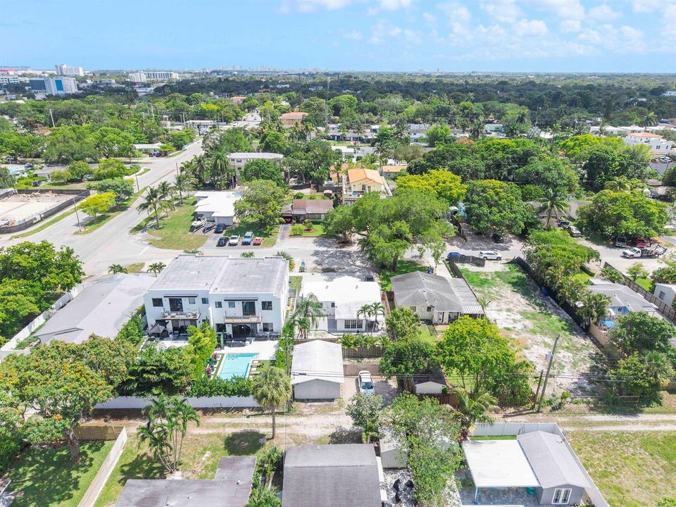 413 Sw 11th St_017