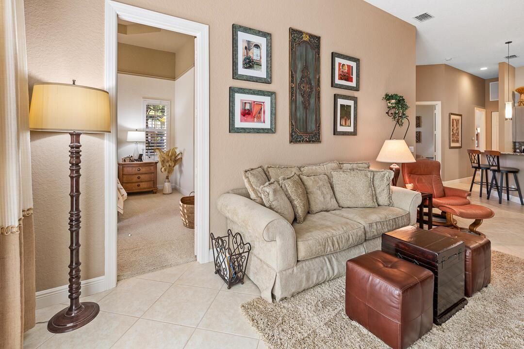 2368 SW Island Creek Trail-41
