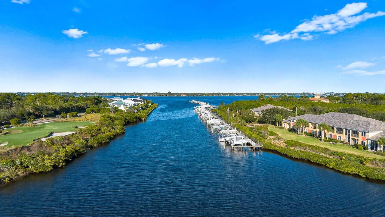 2368 SW Island Creek Trail-16