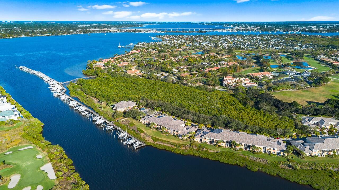 2368 SW Island Creek Trail-15