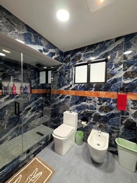 На продажу: $1,150,000 (4 спален, 6 ванн, 1721 Квадратных фут)