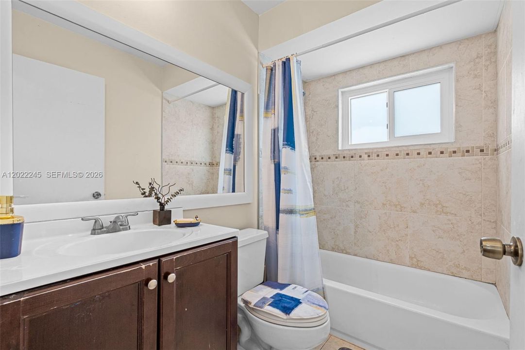 For Sale: $765,000 (4 beds, 2 baths, 2271 Square Feet)