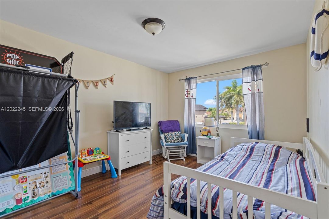 For Sale: $765,000 (4 beds, 2 baths, 2271 Square Feet)