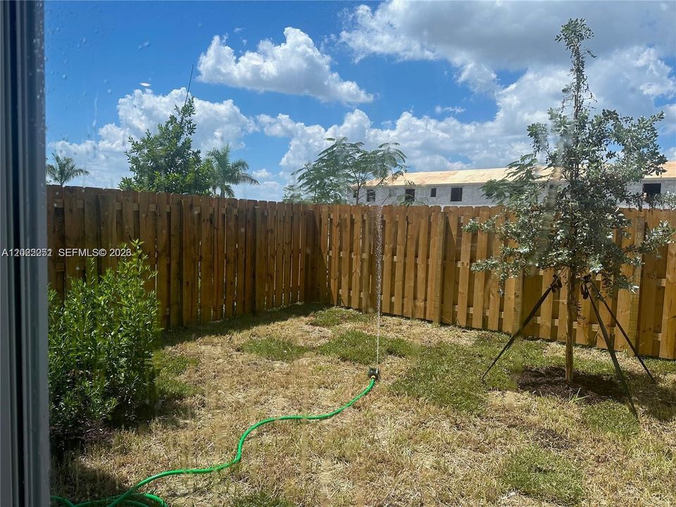 For Rent: $2,900 (3 beds, 2 baths, 1483 Square Feet)