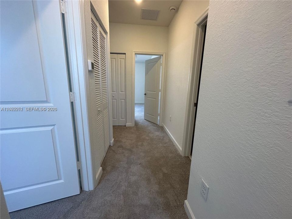 For Rent: $2,900 (3 beds, 2 baths, 1483 Square Feet)
