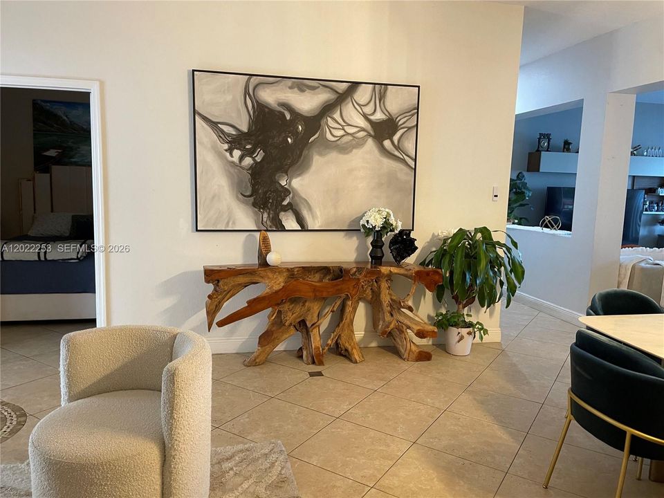 В аренду: $5,750 (4 спален, 2 ванн, 2115 Квадратных фут)