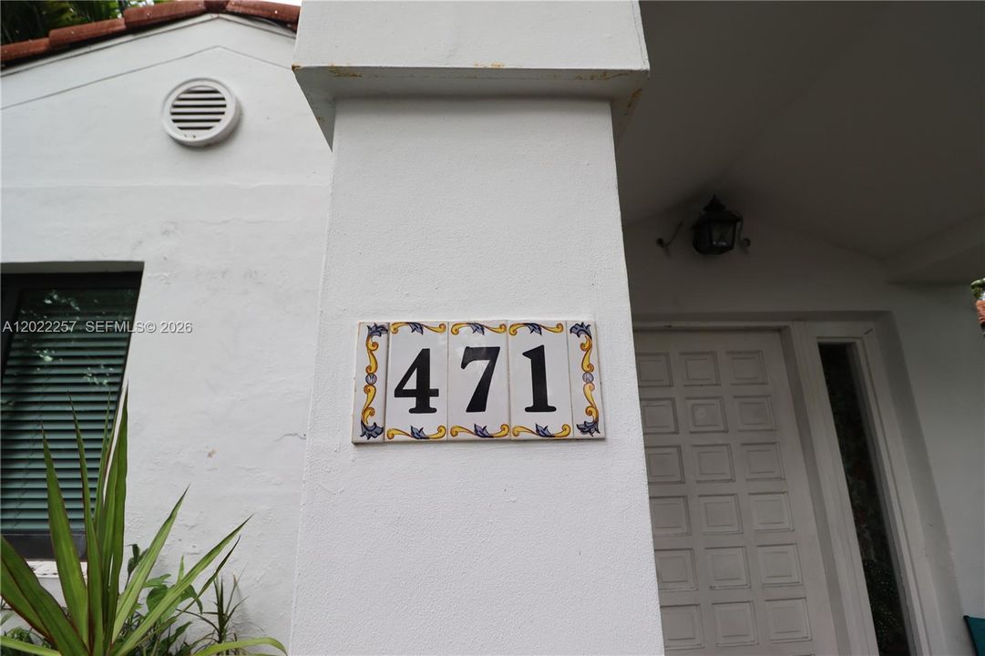En Venta: $1,695,000 (5 camas, 3 baños, 2436 Pies cuadrados)