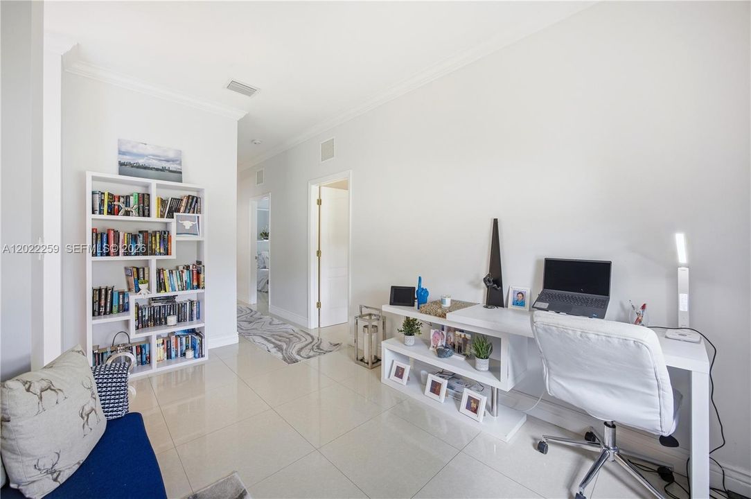 Active With Contract: $1,450,000 (3 beds, 2 baths, 2347 Square Feet)