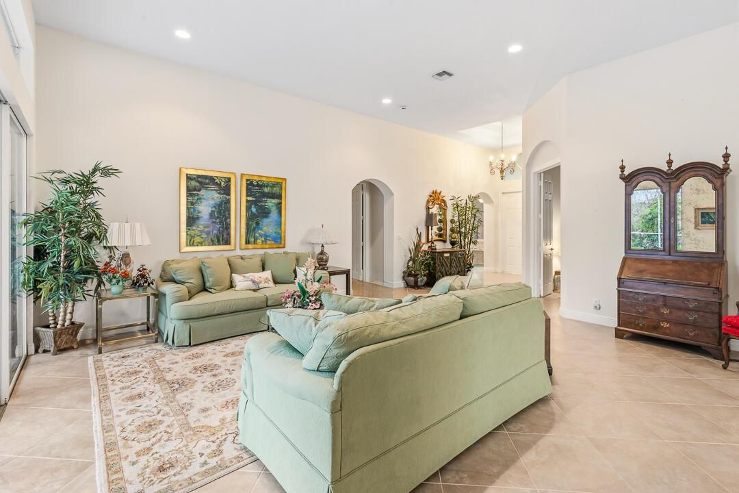 2466 SW Bridgeview Terrace-36