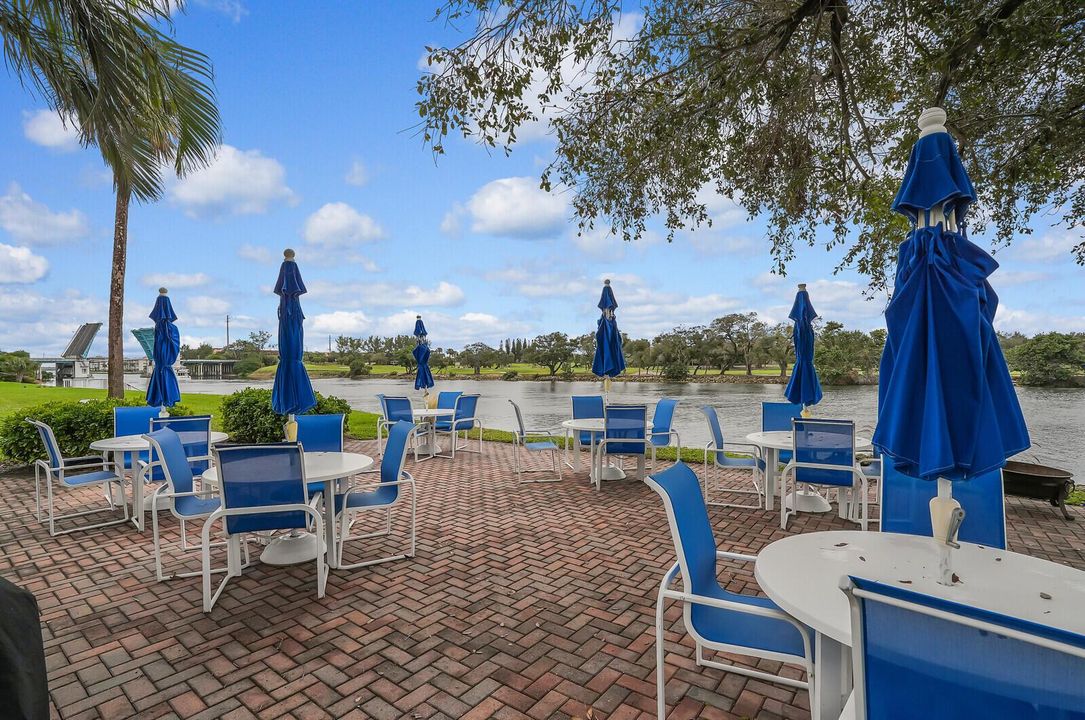 Entertaining area with grill