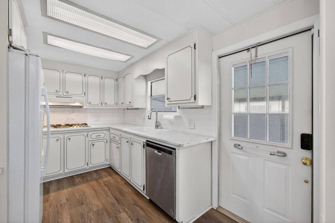 24-web-or-mls-5D1A6807