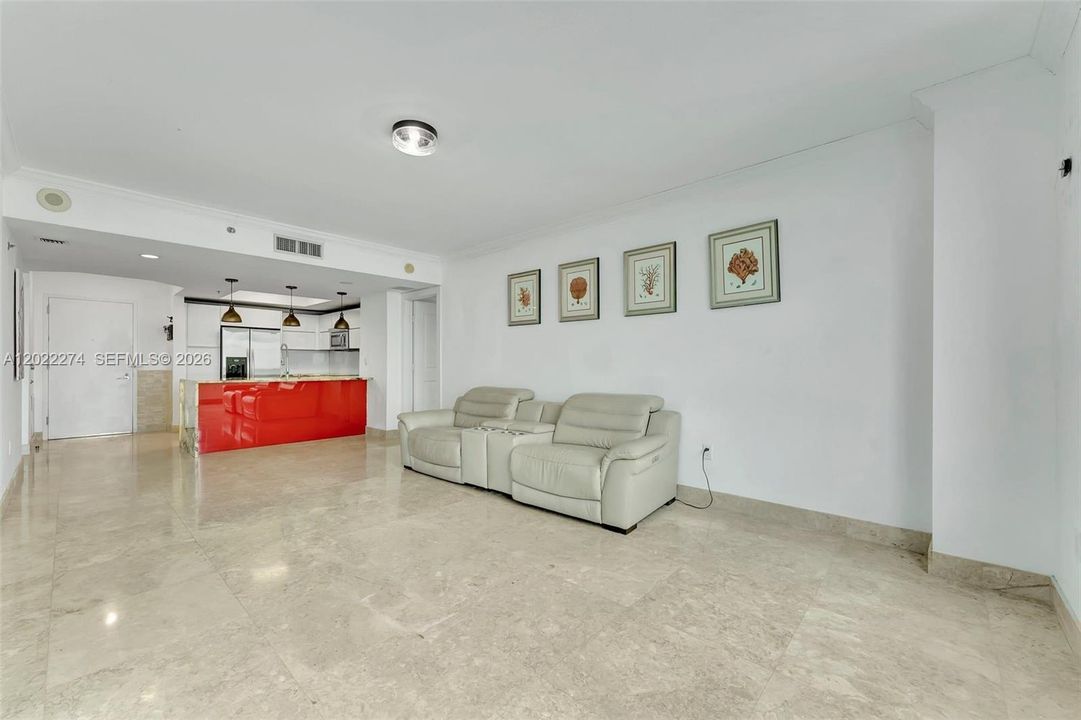 В аренду: $3,299 (2 спален, 2 ванн, 1165 Квадратных фут)