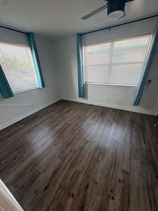 For Rent: $1,995 (1 beds, 1 baths, 540 Square Feet)