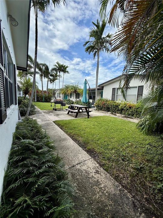 For Rent: $1,995 (1 beds, 1 baths, 540 Square Feet)
