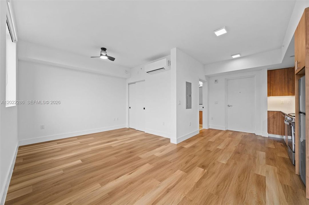 Activo con contrato: $1,777 (0 camas, 1 baños, 400 Pies cuadrados)