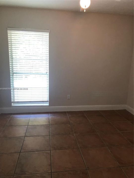 En Renta: $2,800 (3 camas, 2 baños, 1276 Pies cuadrados)