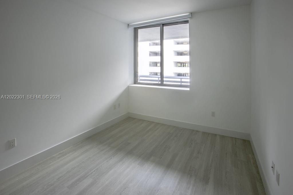 For Sale: $589,000 (2 beds, 2 baths, 1119 Square Feet)